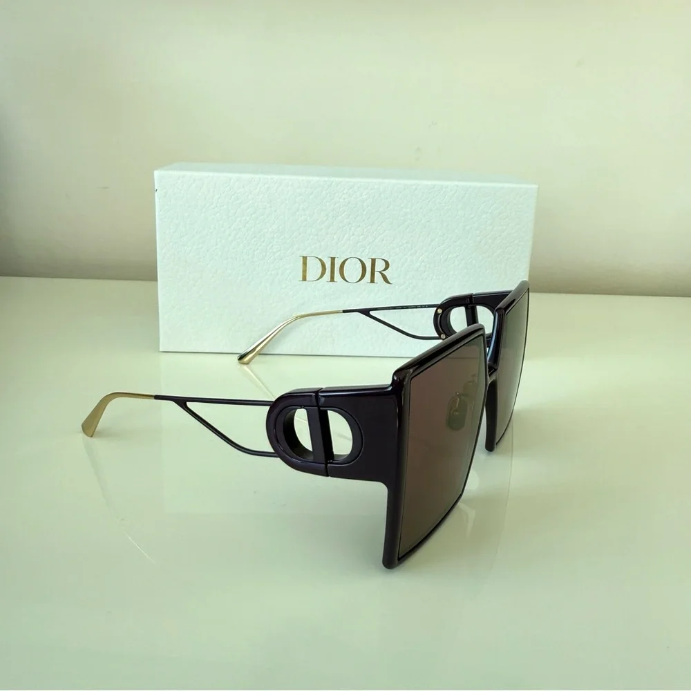 NWT!!! Christian Dior 30Montaigne SU 60P0 sunglasses Authentic Retail 680$